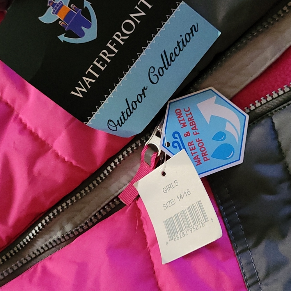 Girls winter jacket - Picture 4 of 4